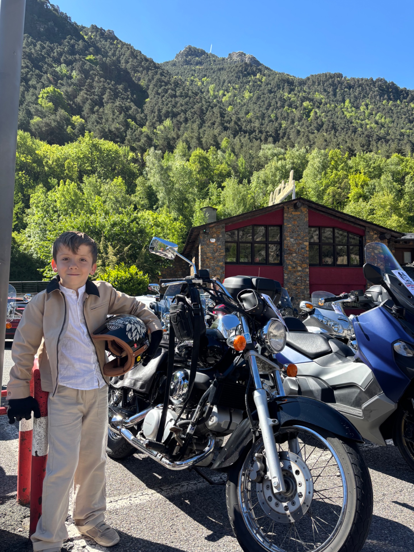 Foto de samanthakirchnerb en Distinguished Gentleman's Ride Andorra 2026